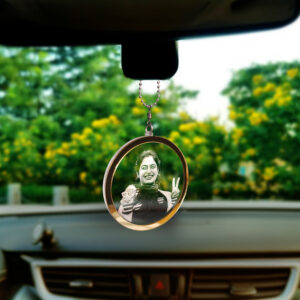 Alternative view of MANU BHAKER
