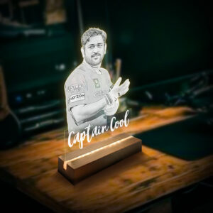 Alternative view of MSD Captain cool
