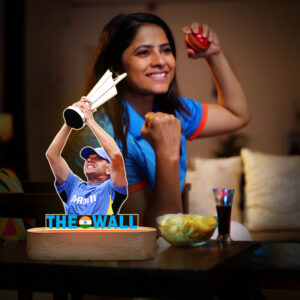 Rahul Dravid with ICC T20 World Cup 2024 Trophy LED Acrylic Lamp - Image 4
